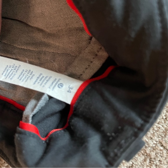 Men’s lululemon pants. - Picture 5 of 6